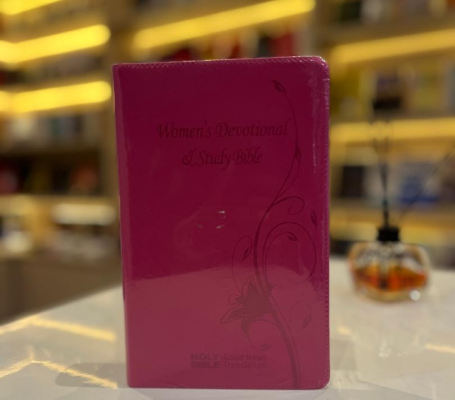 Women's Devotional Bible